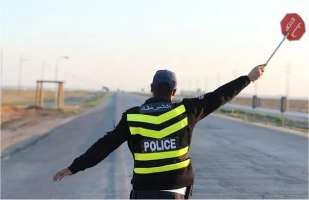الدوريات الخارجية: التجاوز دون التأكد من خلو الطريق قد ينتهي بحادث مأساوي