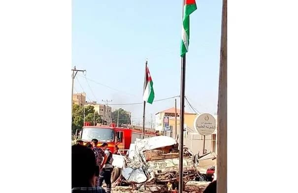 وفاة شخص إثر انقلاب مركبة في الشونة الشمالية
