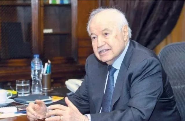 أبوغزاله يطلق بوليتكنيك رقمي عالمي لتعليم الذكاء الاصطناعي