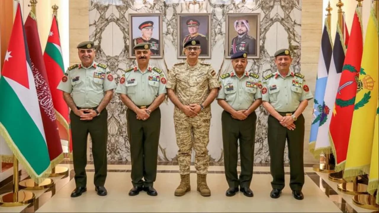 إرادة ملكية بترفيع 4 ضباط إلى رتبة لواء وإحالتهم للتقاعد