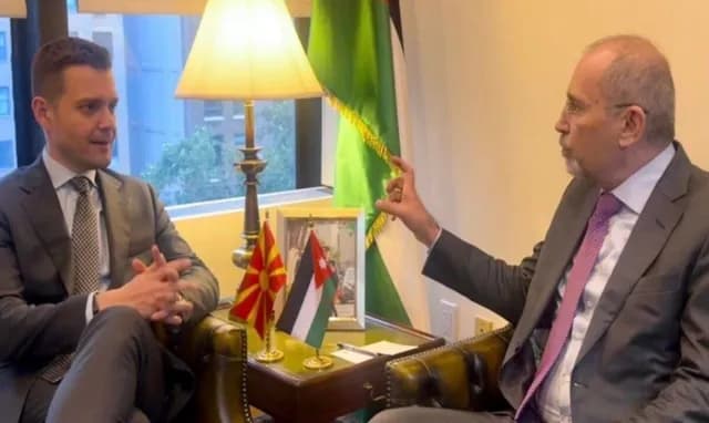 الصفدي يبحث مع نظيريه المقدوني والبنمي تعزيز التعاون الثنائي في نيويورك