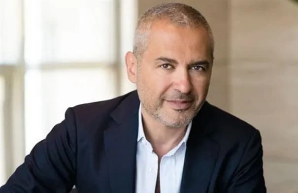 إيلي صعب يتعاون مع H&M في مجموعة جديدة لعشاق الموضة