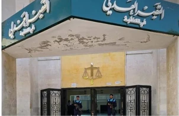 إطلاق نار في محكمة اللاذقية.. ثأر خاطئ يودي بحياة موقوف