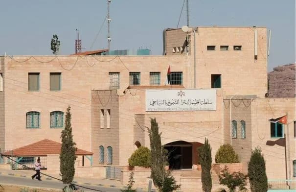 مجلس الوزراء ينهي خدمات 3 من أعضاء مجلس مفوضي سلطة إقليم البترا