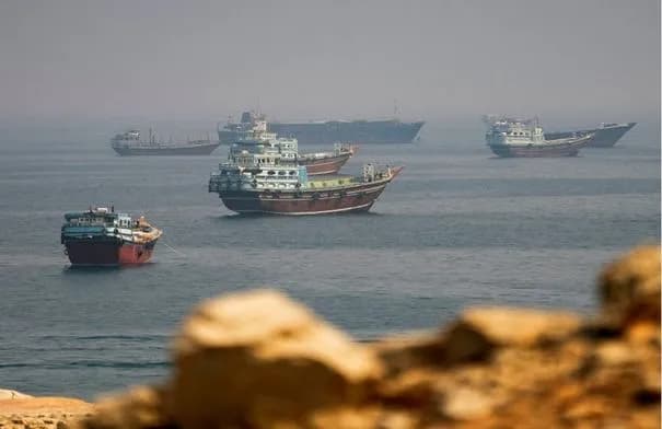 الجيش الأميركي: إعادة توجيه 100 سفينة تجارية خلال شهرين في إطار حصار الموانئ الإيرانية