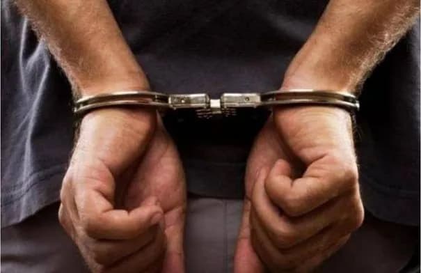 توقيف موظف سابق في أمانة عمّان 15 يومًا بتهمة اختلاس نحو 149 ألف دينار