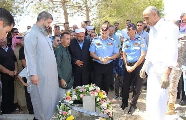 الأمن العام ينعى النقيب نضال المعايطة ويشارك في تشييع جثمانه بالكرك
