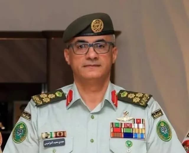 القيادة العامة للقوات المسلحة تستقبل التهاني بتعيين اللواء الحراسيس رئيساً لهيئة الأركان المشتركة