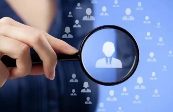 دوائر حكومية تعلن عن وظائف شاغرة