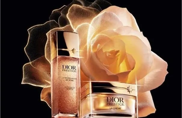 بعد 50 عامًا من الأبحاث.. Dior تطلق نسخة جديدة من كريمها الفاخر لمكافحة الشيخوخة