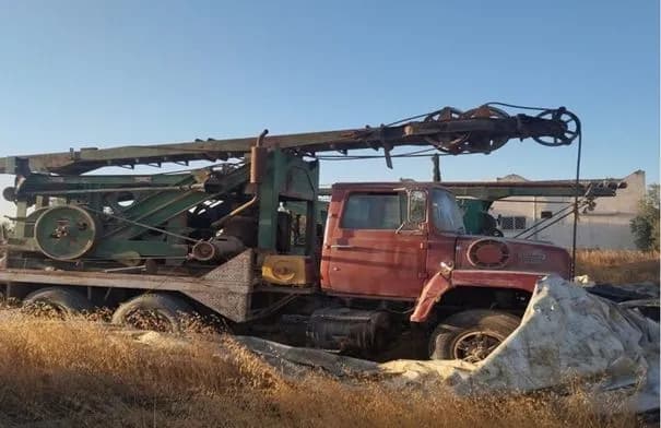 ضبط حفارتين مخالفتين في القسطل جنوب عمّان