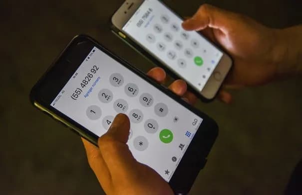 آبل تكشف عن ميزة iPhone Handoff للتبديل بين هاتفين برقم واحد