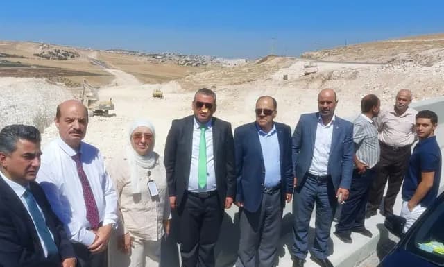 نواب يتفقدون طريق إربد الدائري ويطالبون بتمويل المرحلتين الثانية والثالثة