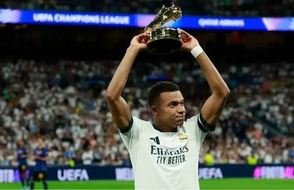 مبابي يثير استياء ريال مدريد قبل حسم الكرة الذهبية