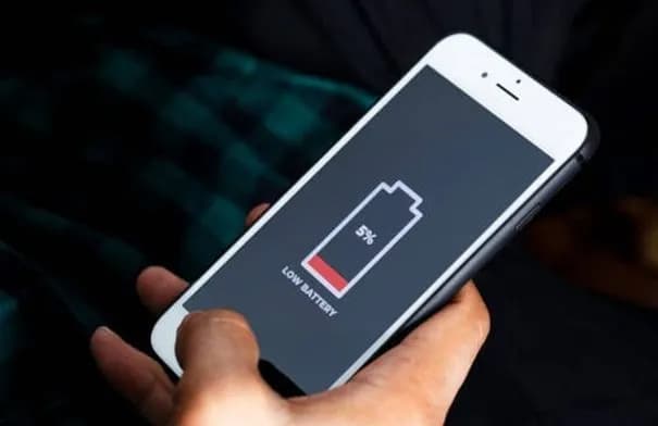 آبل تتيح ميزة Adaptive Power لإدارة استهلاك بطارية آيفون تلقائيًا