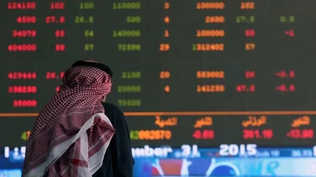 بورصة عمان تغلق الأحد على انخفاض طفيف وتداولات بنحو 9.9 مليون دينار