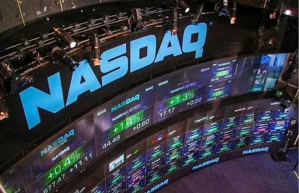 نازداك يرتفع 122 نقطة وداو جونز يتراجع في ختام الجلسة