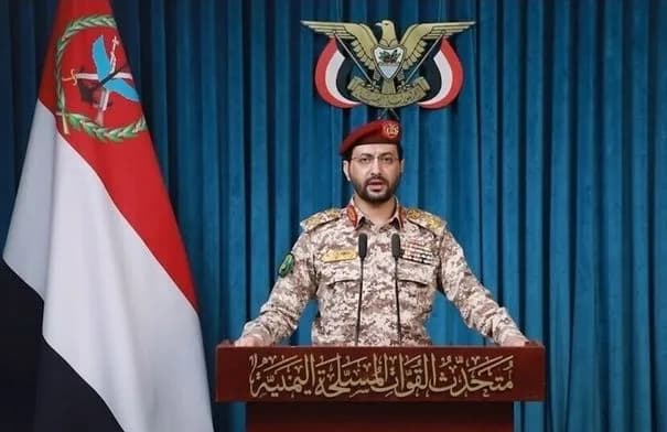 الحوثيون يعلنون تنفيذ 37 غارة سعودية على تعز وحجة خلال 24 ساعة