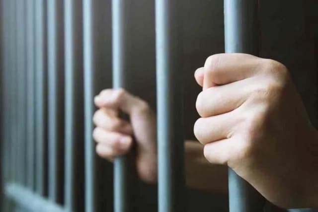الأمن العام يضبط مشتبهاً بسرقة محمص في الوحدات ويستعيد 5 آلاف دينار