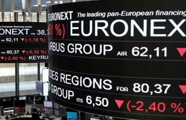 مؤشرات الأسهم الأوروبية تغلق على ارتفاع جماعي مع تراجع ضغوط السندات