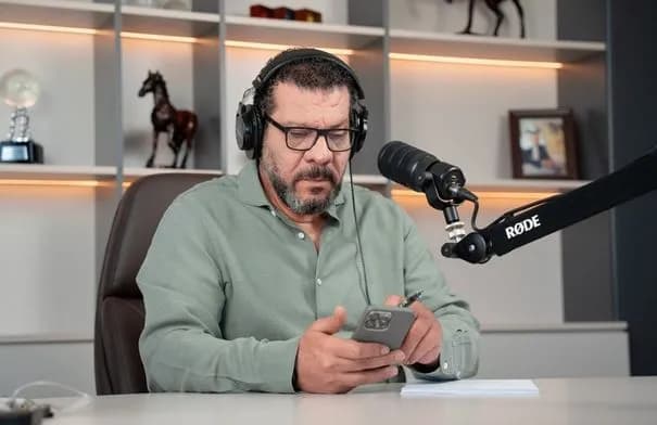 أولياء أمور في ناعور يناشدون لإغلاق حفرة خطرة قرب مدرسة بحي الشهيد