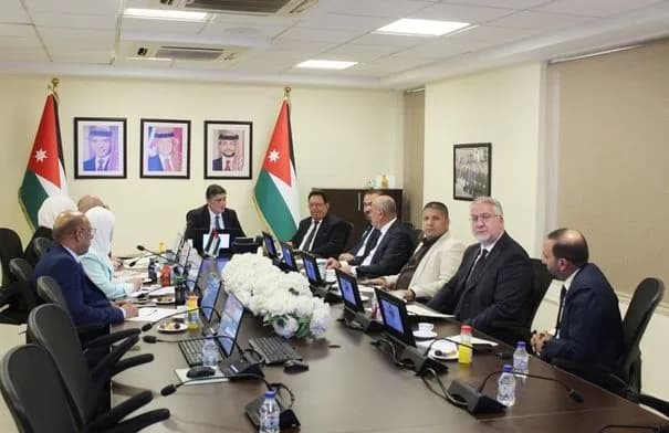 وزارة النقل تبحث مع جمعية الناقلين الأتراك تعزيز الترانزيت بين البلدين