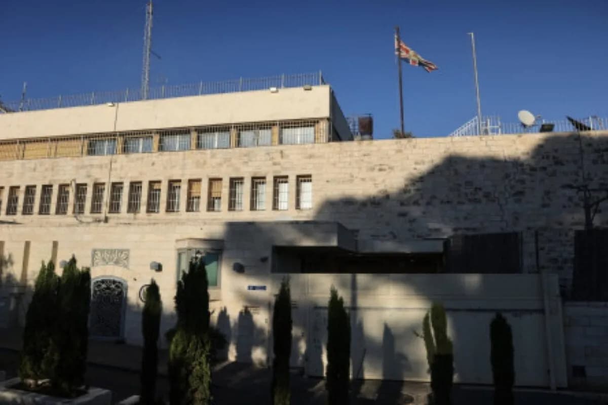 إسرائيل تقرر إغلاق القنصلية البريطانية في القدس ردًا على عقوبات لندن