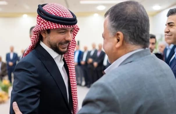ولي العهد يبحث مع شخصيات إربدية سبل تعزيز الاستقرار والاقتصاد