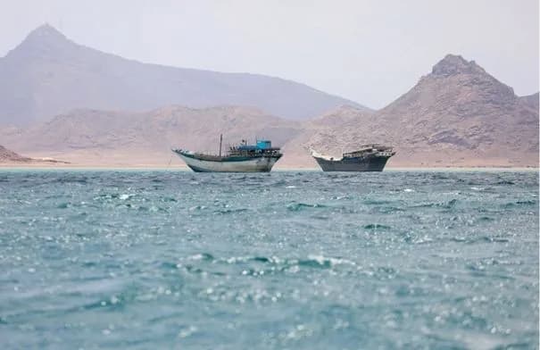إيطاليا تستعد بمهمة بحرية لحماية سفنها التجارية في باب المندب