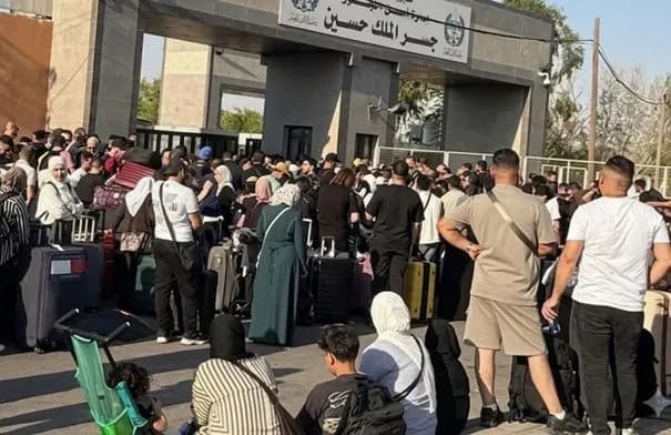 مواطن: منعي من السفر عبر جسر الملك حسين قطع مصدر رزقي