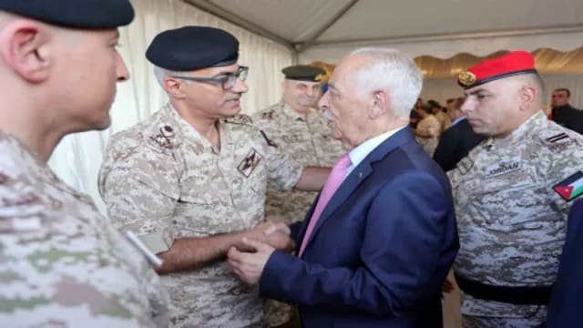 الحراسيس يتلقى التهاني بتعيينه رئيسًا لهيئة الأركان المشتركة