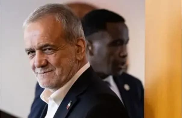 بزشكيان: طهران ستلتزم باتفاق مضيق هرمز إذا قبلت واشنطن المقترح الإيراني