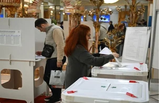 انتخابات تشريعية في روسيا تتزامن مع هجوم أوكراني بمئات المسيّرات على موسكو