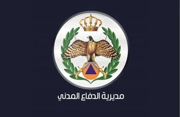 إخماد حريق في مصنع دهانات بالزرقاء وإصابة خمسة بضيق التنفس