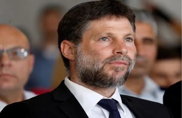 سموتريتش يدعو لحرب واسعة في الضفة وضم أراضٍ من غزة وجنوب لبنان