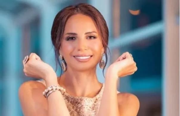 آمال ماهر تنفي شائعات الاعتزال وتؤكد استمرارها في الغناء