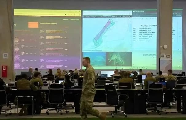 ضباط من أوغندا وبوروندي يصلون إسرائيل تمهيدًا لنشر قوة استقرار دولية في غزة