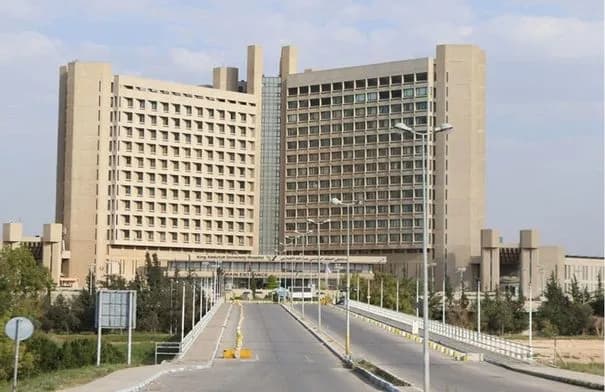 مواطن يروي واقعة نتائج فحوصات "غير دقيقة" بمستشفى الملك المؤسس