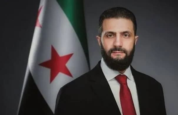 الشرع يهنئ السوريين برفع اسم بلادهم من قائمة الدول الراعية للإرهاب
