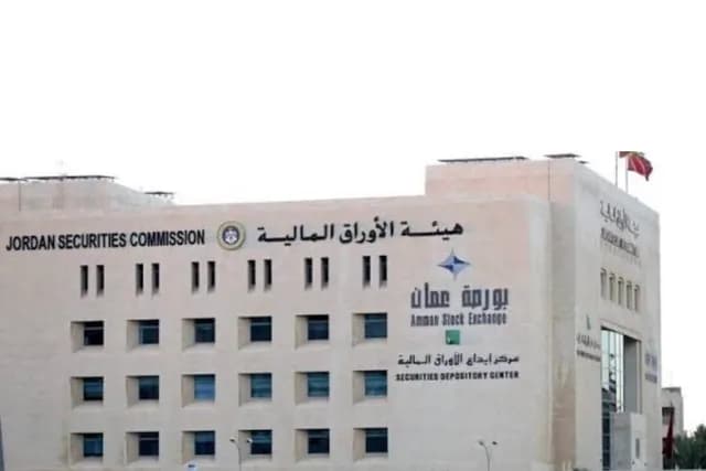 بورصة عمّان تغلق مرتفعة بتداولات 10.6 مليون دينار