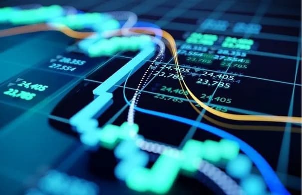 الأسهم الأوروبية تغلق مرتفعة بدعم البنوك والتكنولوجيا مع هبوط النفط