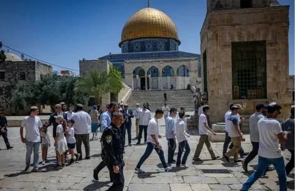 1678 مستوطناً اقتحموا الأقصى في يومي الأحد والاثنين تزامناً مع «عيد الغفران»
