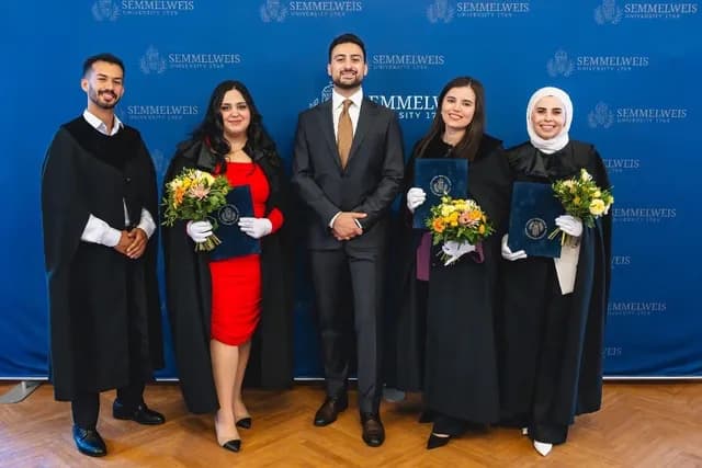 مبتعثو جامعة عمّان الأهلية يتألقون بجامعة سيميلويس الهنغارية